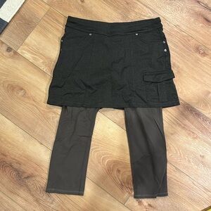 Athleta skort with capris